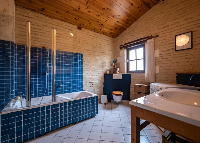 Сasa de vacaciones La Maison De L'écolieu Du Turc - Piscine Partagée