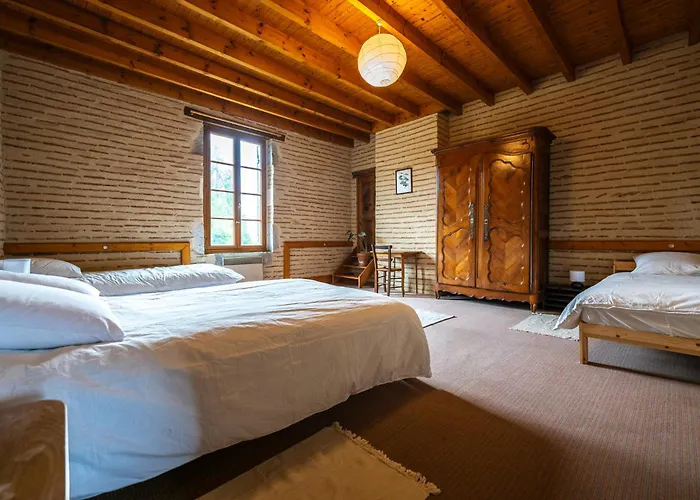 Сasa de vacaciones La Maison De L'écolieu Du Turc - Piscine Partagée